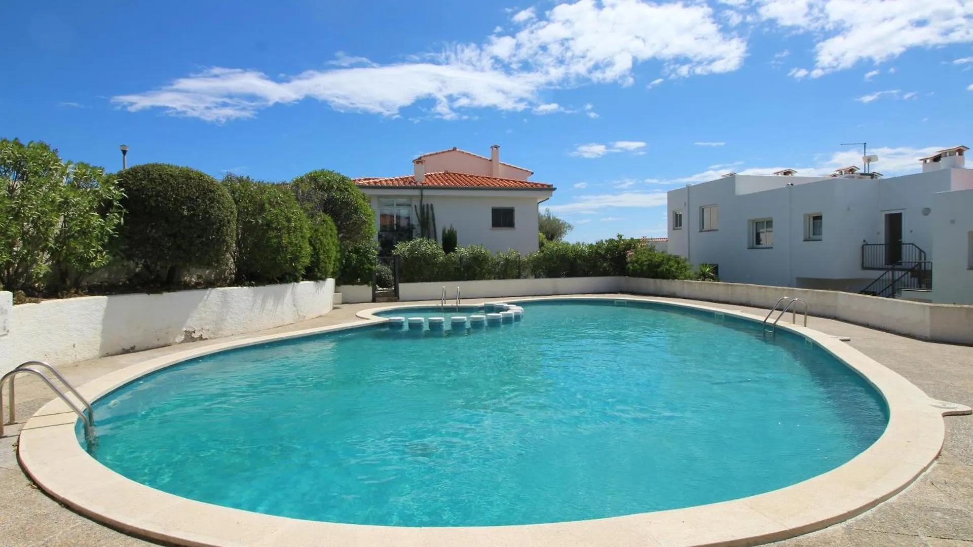 Paradis II - Apartament Con Vistas Panoramicas Y Piscina En Llanca - Es-228-7 Apartmán